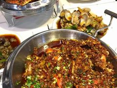 -凤凰路何眼镜香辣蟹(花果园店)
