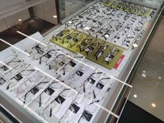 -明月眼镜(三坝店)