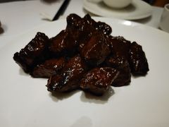 越式牛仔粒-新吉士·上海菜(浦东LCM置汇旭辉店)