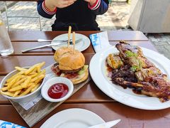 牛肉汉堡-宝莱纳餐厅(滨江店)