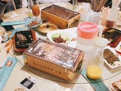 -三个大叔烤羊肉串·炭炉砂锅菜(西三旗店)