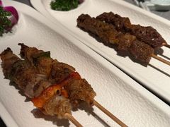 烤牛肉串-左庭右院鲜牛肉火锅黑金店(陆家嘴中心店)