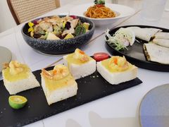 -香梨观景餐厅(西街店)