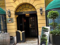 -碧特博格·20年品牌西餐厅(芜湖路店)