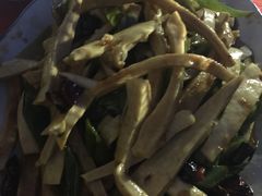 -瑞杰烧烤店·24小时营业(山东路店)