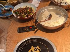 -吃饭皇帝大土家民族菜(正大广场店)