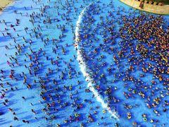 -欢乐水魔方水世界