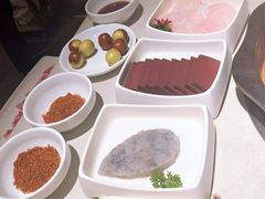 -海底捞火锅(公益西桥店)
