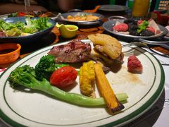 -凯撒城堡西餐厅(颐和国际店)