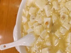 蟹粉烩豆腐-牧羊餐厅