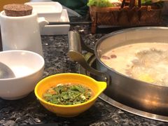 -一席地·本地鸡窝·杭帮鸡火锅(萧山银隆百货店)
