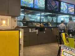 -蚝美人·生蚝海鲜烧烤(茶花园店)