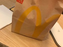 -麦当劳(杭州西湖银泰百货店)