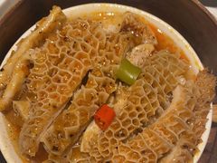 -煲王粤菜餐厅(中侨中心店)