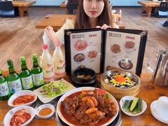 -喇喇排骨火锅·传统韩式脊骨汤(望京西园总店)