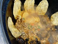 -地锅公社·现炒地锅鸡·地锅鱼·夜宵(罗锦路店)