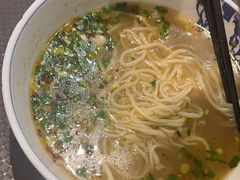 -西部马华清真兰州牛肉面·烧烤夜市(三里河店)