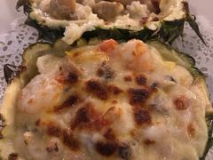 菠蘿海鮮焗飯-东莞宾馆(莞城店)