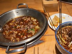 -大众跷脚牛肉馆·非遗传承单位(峨眉山店)