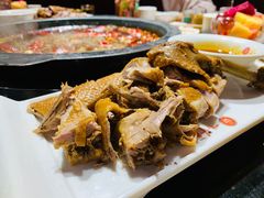 -一斗火锅·招财羊毛肚(泰吉滨江店)