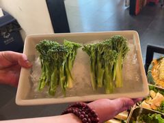 -尚尚仙·酸汤猪手·猪肚鸡火锅(华联万柳购物中心店)