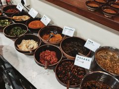 餐位沾水-阿山卓·野生菌火锅·纳西火塘烤肉