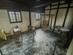 -上海市龙华烈士陵园