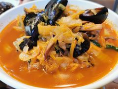 海鲜辣汤面-香港饭店0410(明洞店)