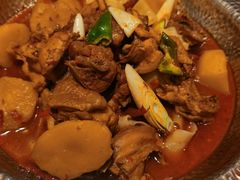 沙湾原始大盘鸡-丝路金桃·新疆菜(徐汇店)