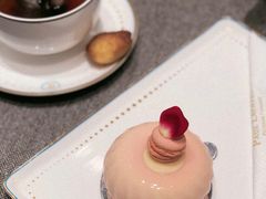 玫瑰草莓芝士蛋糕-PAUL LAFAYET 法式甜品(港汇广场店)