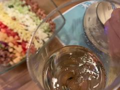-临界音乐酒馆·小龙虾·江湖菜(华熙LIVE·鱼洞店)