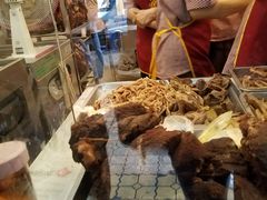 -王浩儿纪六孃甜皮鸭(乐山总店)