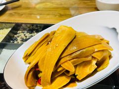 酸辣佛手瓜-海碗油泼面·八次方·水库鱼·粘卷子(平谷店)