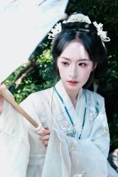 -一揽芳华汉服旗袍体验馆(拙政园店)