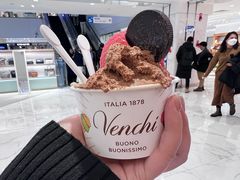 -VENCHI 闻绮(北京汉光店)