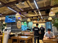 -云阿蛮云南生烫牛肉米线(奉贤路店)