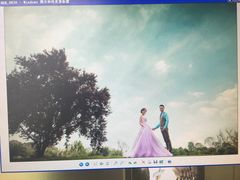 -燕西婚纱摄影工作室(友盛上都写字楼店)