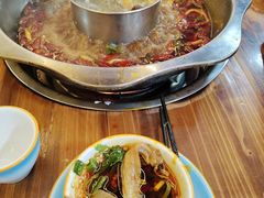-金鼎雪山牦牛杂火锅(理县总店)
