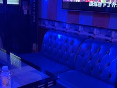 -唱吧麦颂KTV(松江五龙商业广场店)