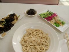 -生活本该如此北京小馆(周庄嘉园店)