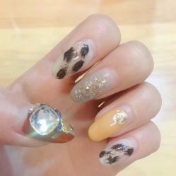 -沫儿·美甲美睫·半永久·皮肤管理