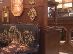 -秘密旅行Bonjour(黑金冠 江南西店)