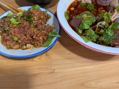 -朱大嘴肥肠血旺(福字街店)