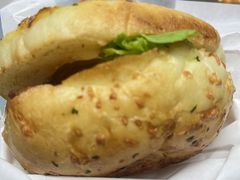 -必胜客(航洋国际店)