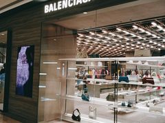 -BALENCIAGA(恒隆广场店)