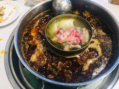 -蛙两只美蛙鱼头火锅(恒茂店)