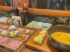 -银米·云南传统过桥米线(双廊黑金冠店)