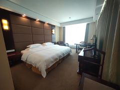 -浙商世贸玉龙酒店