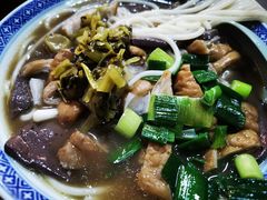 -锦泓老字号猪脏粉(东联大厦店)