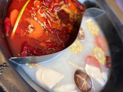 -重庆德庄火锅(体育中心店)